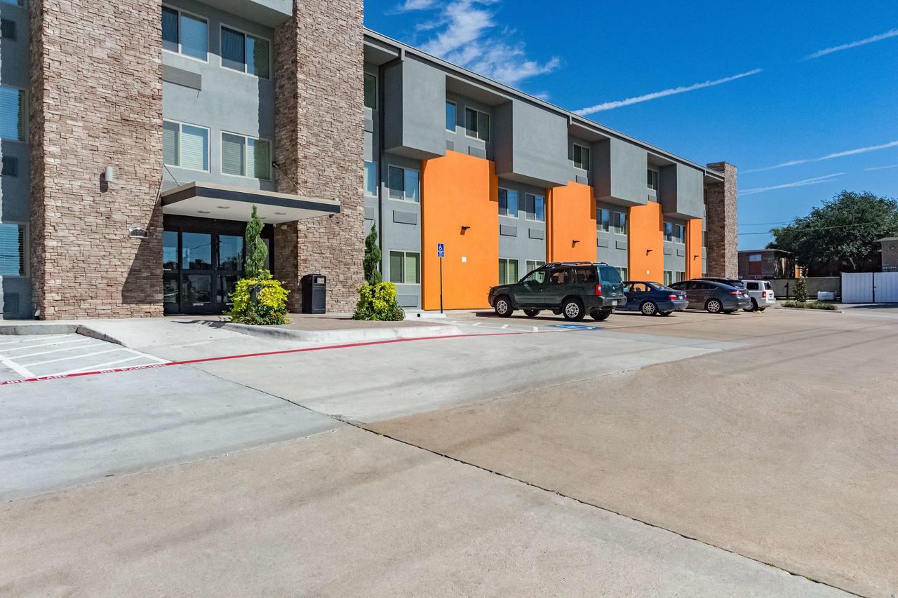 Studio 6-Plano, Tx Εξωτερικό φωτογραφία